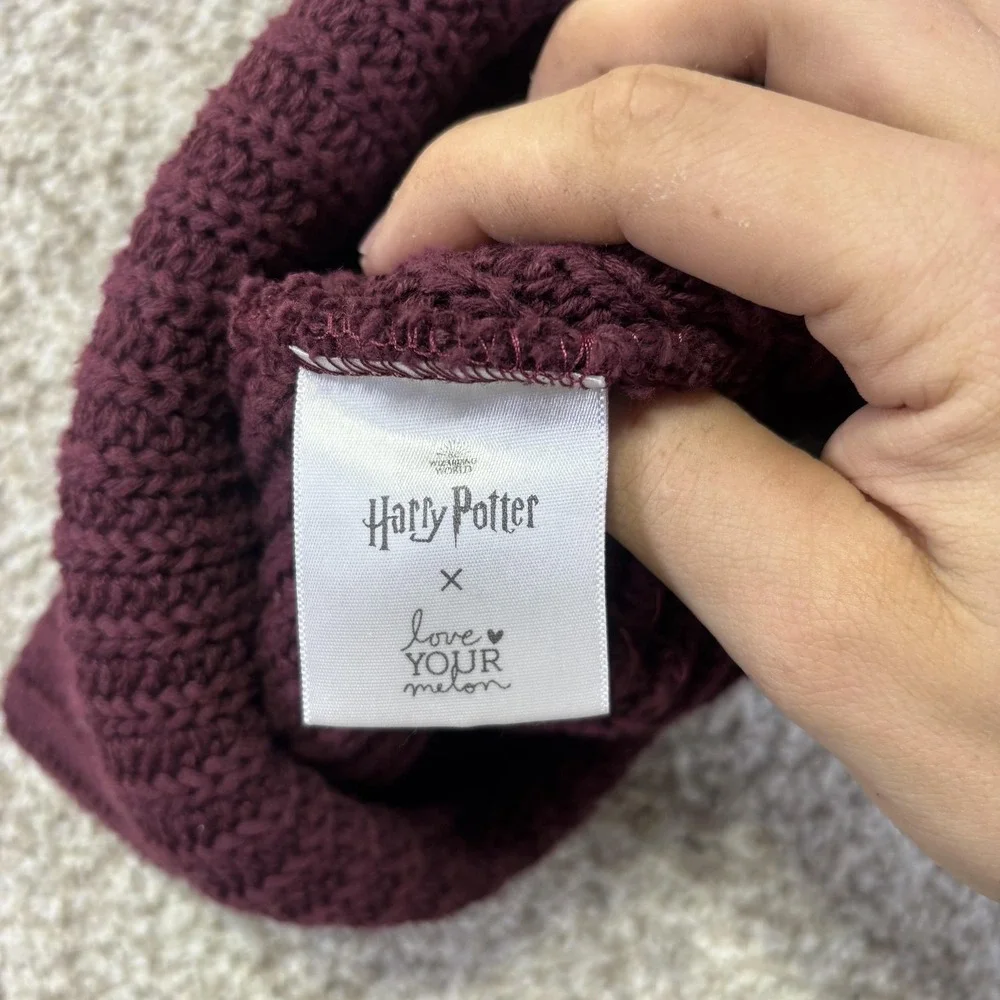 Love Your Melon Beanie Unisex One Size Red Harry Potter Pom Pom‎ Winter Knit Hat